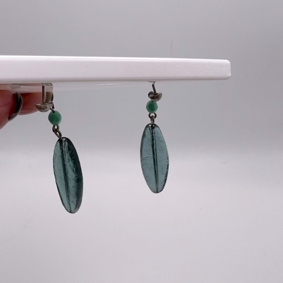 𝅺sea Glass‎ Pierced Earrings Teal Green - Picture 5 of 5